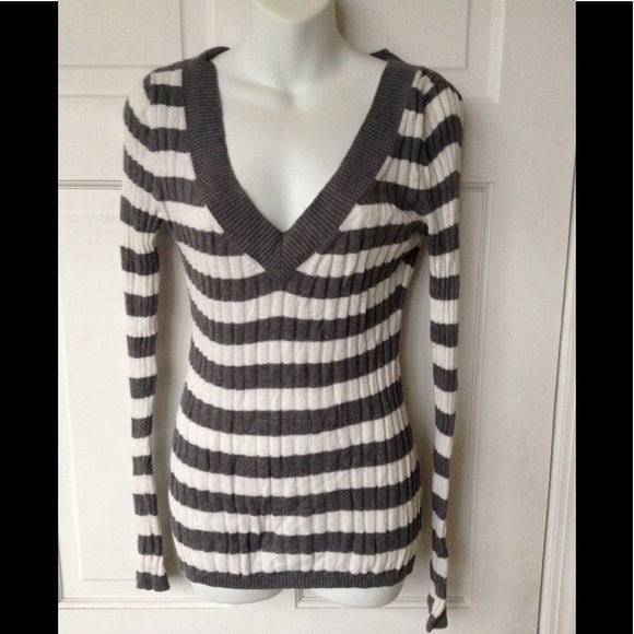 Express Sweaters - EXPRESS STRIPED V Neck SWEATER